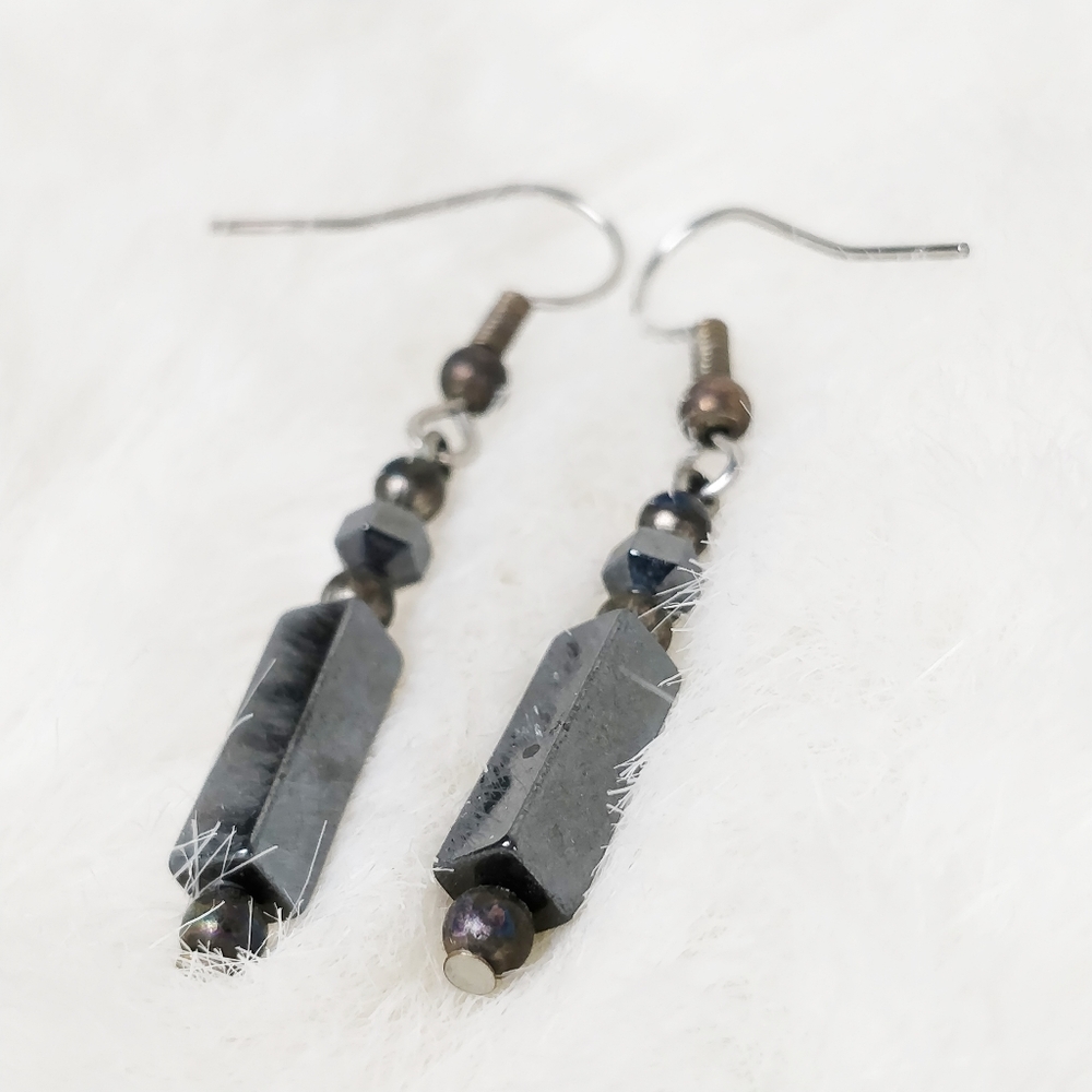 Vintage earrings with timeless design